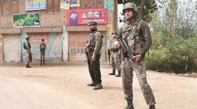 kashmir political leaders detained, kashmir detentions, august 5 kashmir detentions, political leaders mla hostel sringar