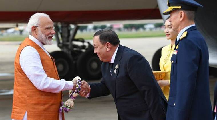 pm modi in bangkok, pm modi addresses indians in bangkok, indian community in bangkok, asean, narendra modi