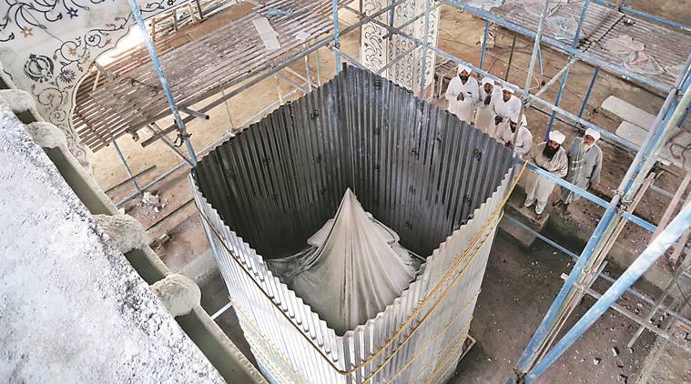 kartarpur corridor, guru nanak dev shrine, pakistan guri nanak dev shrine, dera baba nanak, indian express, indo pak relations, india pakistan ties