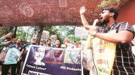 Fatima Latheef suicide, iit madras student suicide, mumbai university Kalina campus mumbai protests, mumbai news, latest news, indian express