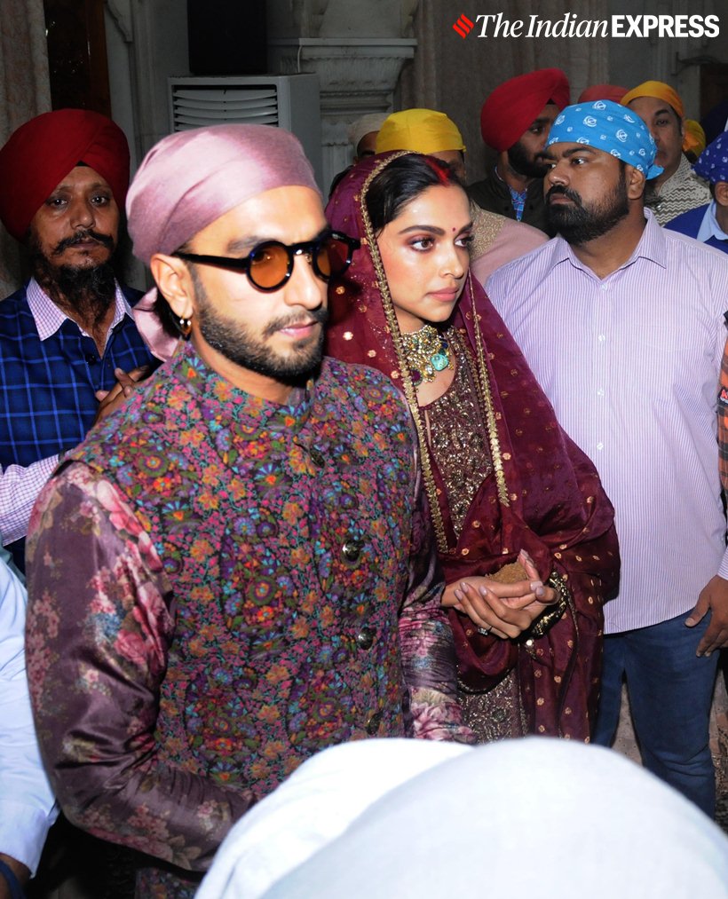 Deepika Padukone And Ranveer Singh Seek Blessings At Golden Temple