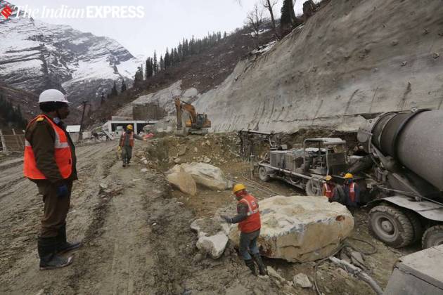 rohtang, rohtang tunnel, rohtang tunnel project, Lahaul-Spiti district, himachal pradesh snowfall, himachal pradesh, rohtang pass, Lahaul-Spiti tourism, indian express hardlook