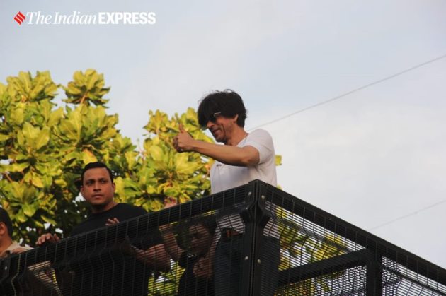 shah rukh khan pics