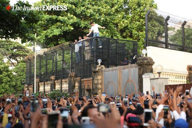 SRK fans