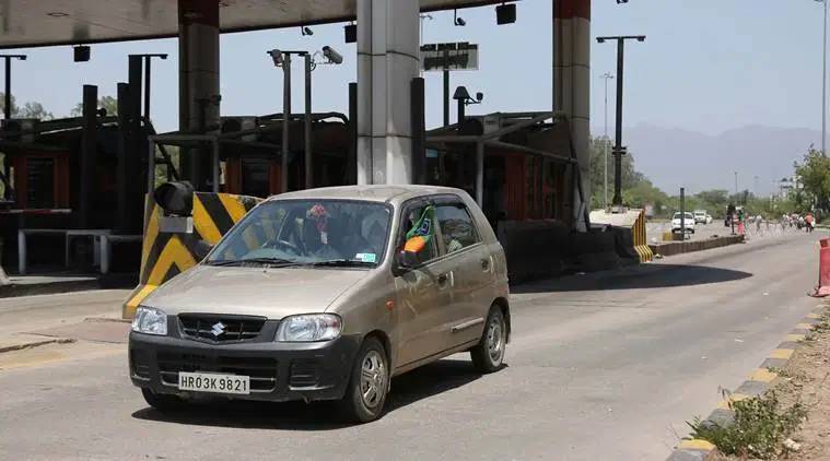 cashless toll tax, electronic toll collection, ministry of road and highways, nitin gadkari, central prabhari officers, indian express, latest news