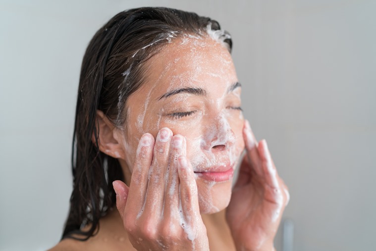 do-you-know-which-type-of-face-wash-works-best-for-your-skin-type-life-style-news-the