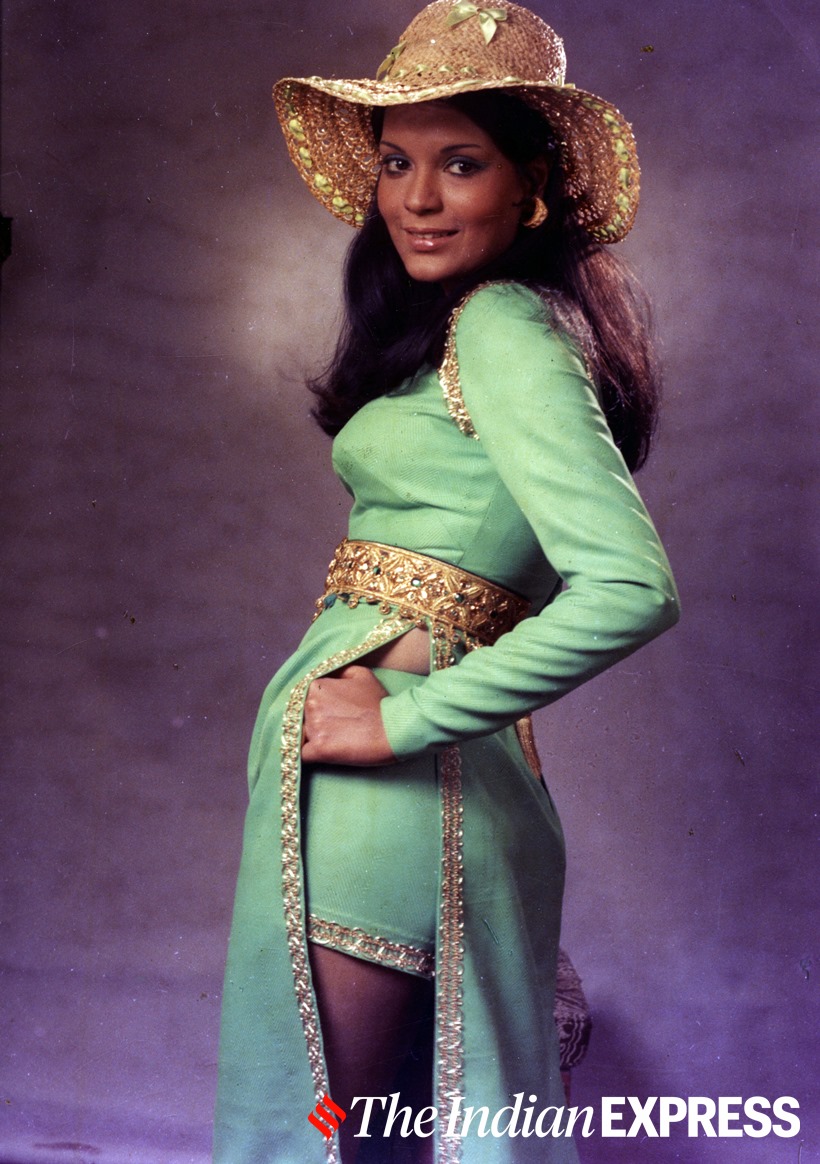 All the times Zeenat Aman impressed us with her on-screen looks ...