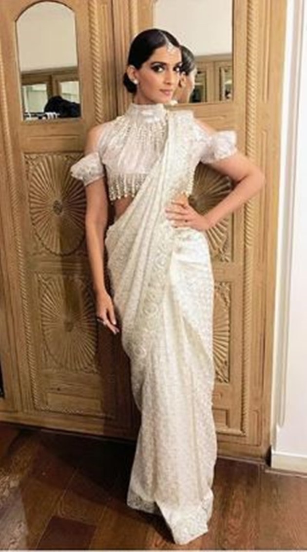 sonam kapoor latest photos, sonam kapoor recent photos, sonam kapoor, sonam kapoor fashion, celeb fashion, indian express. lifestyle