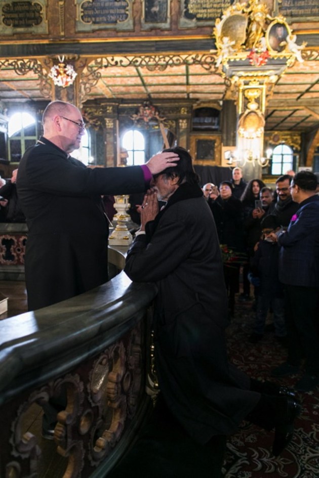 amitabh bachchan tribute poland