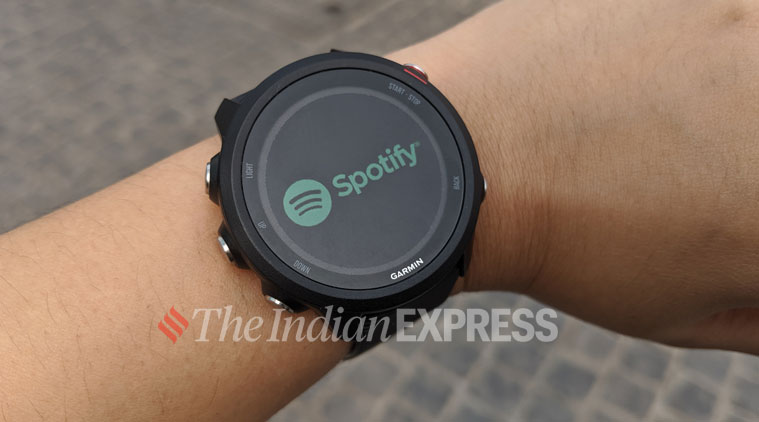 Garmin forerunner 645 music smartwatch outlet 2019