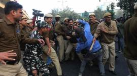 jnu protest,jnu protests march parliament, police lathi charge jnu studehnts, jnu protest news,jawaharlal nehru university, JNU hostel fee hike, jnu students protest today