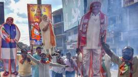 Karnataka bypolls results,bjp karnataka bypoll, B S Yediyurappa, Siddaramaiah, Karnataka chunavana, Karnataka election commission, election commission of india, indian express news latest, bangalore news, bengaluru news, BJP, Congress, JD(S)