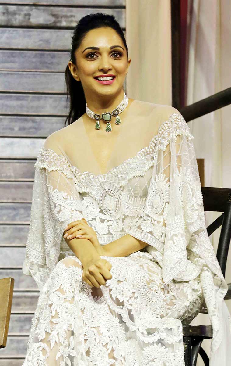 Kiara Advani looks lovely in this all-white ensemble; see pics ...