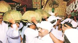 Mumbai news, Mumbai city news, Mumbai Mahim Dargah, Mahim Dargah Mumbai polcie, indian express news