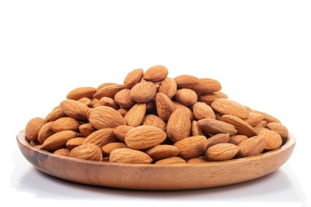 smoothie ingrideints, almond benefits, health things to drink, healthy foods, easy food, weight loss foods