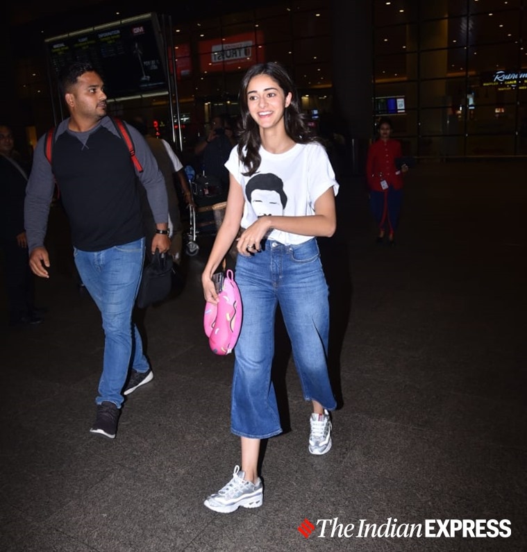 Jhanvi Kapoor Carries The IT Bag Spotted On Our Favourite