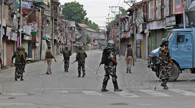 Army man from Ludhiana dies on duty in J& cremated with full honours ...