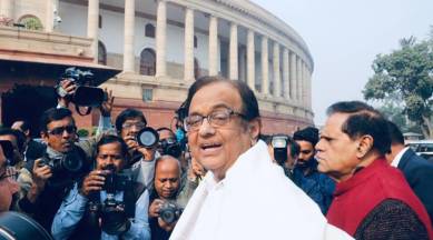 Piyush Goyal, Jeff Bezos, Goyal on Amazon, p chidambaram jeff bezos tweet, Amazon India investiment, Jeff Bezos India, Jeff Bezos in India, Business news, Indian Express