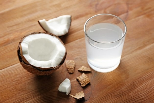 coconut water benefits, smoothie ingredients, smoothie healthy ingredients, healthy foods, natural drinks, non fat drinks, healthy drinks,