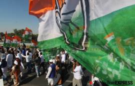 congress foundation day, 135th foundation day, congress rally, save constitution rally, priyanka Gandhi, priyanka Gandhi in UP, Priyanka gandhi in uppcc meeting, indian express