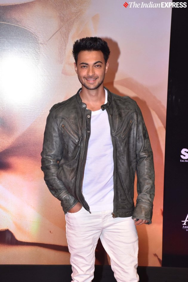 aayush sharma at dabangg 3 screening