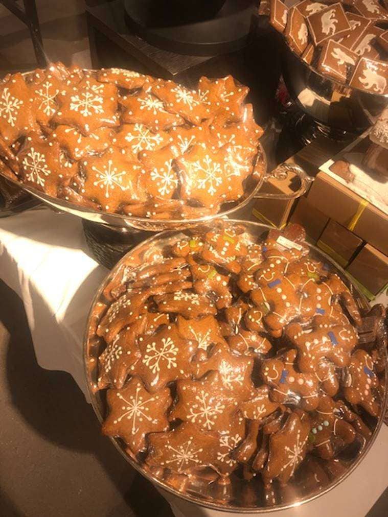 gingerbread, gingerbread christmas, christmas 2019, christmas celebrations, Christmas decorations