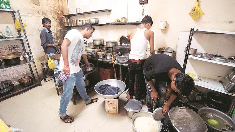 Surat Municipal Corporation, SMC, Gujarat Food and Drug Control Administration, Gujarat FDCA, Gujarat hotels, Gujarat government, India news, Indian Express