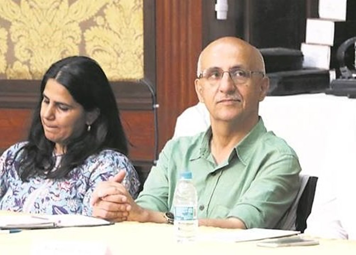 Harsh Mander, Harsh Mander childre homes, NCPCR Harsh Mander, Harsh Mander child homes raid, delhi city news