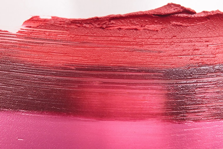 red lipstick multiple uses, red lipstick hacks, makeup tricks, makeup tips, indian express, fashion, lifestyle