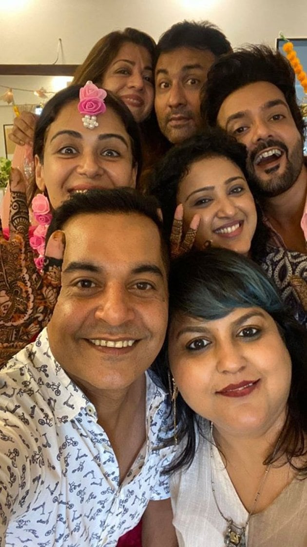 gaurav gera mona singh mehndi photos