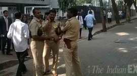 mumbai-police Borivali kidnapping, Borivali kidnapper surrender, mumbai police, mumbai dadar station, mumbai city news