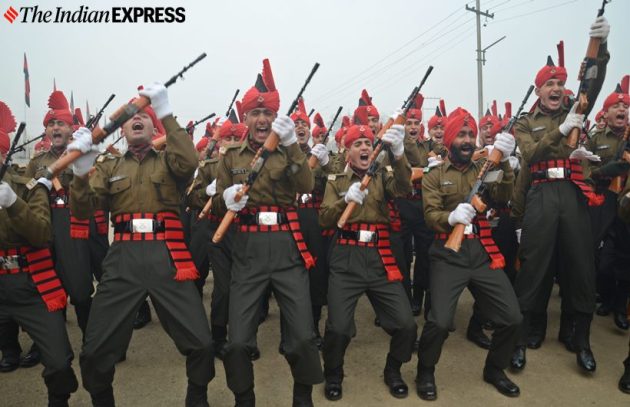 indian army recruits, Jammu and Kashmir Light Infantry, srinagar, passing out parade, passing out parade photos, Lt Gen Dhillon, jammu and kashmir youth, j&k news, india news, indian express