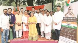 ‘Face-off’ with RSS supporters as group stages satyagraha against CAA