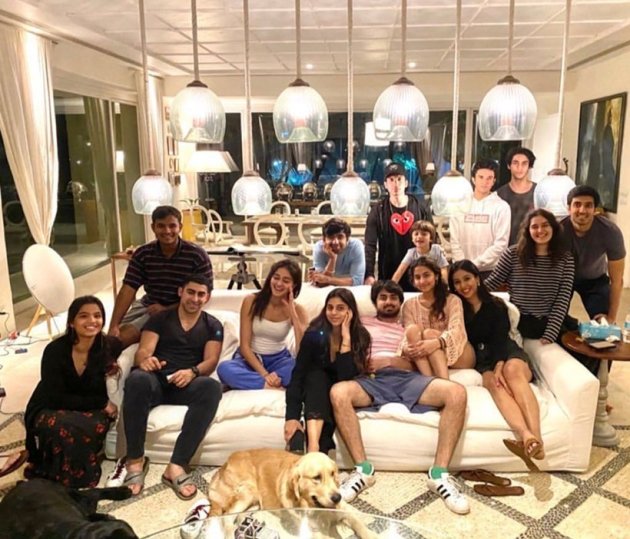 suhana, aryan, abram new year party