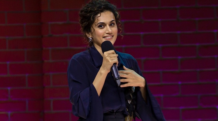 taapsee pannu one mic stand