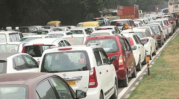 central mall, elante mall, traffic, traffic in chandigarh, traffic in elante mall, tribune chowk, chandigarh traffic, panchkula, chandigarh news, punjab news, indian express news