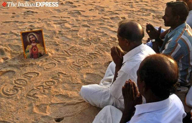 tsunami, tsunami anniversary, december 26 tsunami, 2004 tsunami, 2004 indian oceon tsunami, 2004 tsunami photos, 2004 tsunami deaths, india tsunami, thailand tsunami, indonesia tsunami, tamil nadu tsunami, india volcano, andaman islands, andaman and nicobar islands