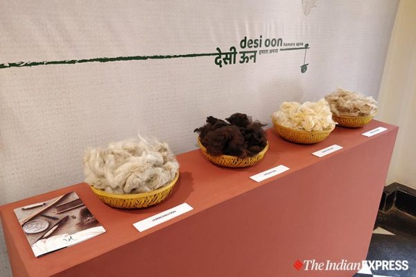 Wool, Gujarat, weavers