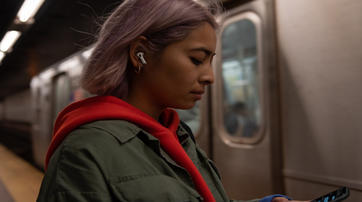 airpods noise cancelling reddit