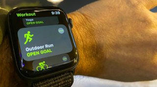 How to track workout, mumbai marathon, marathon, Apple Watch, Fitness trackers, Workout tracking apps, fitness tracking apps, marathon apps