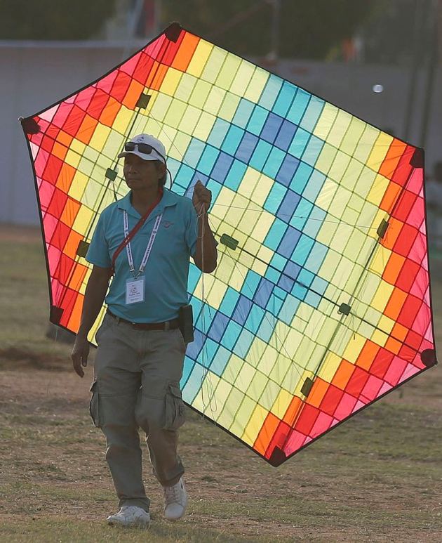 makar sankranti, makar sankranti 2020 kite flying, international kite celebration