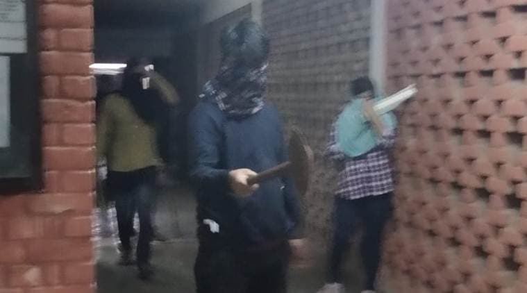 jnu, jnu latest news, jnu news, abvp news, jnu today latest news, jnu attack, jnu student attack, jnu mob violence, jnu mob violence latest news, jnu mob violence today, jnu violence news, jnu today news, jnu delhi live, jnu live news