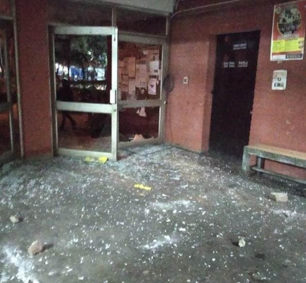JNU, JNU protest, JNU violence, JNU photos, JNU ABVP attack, JNU attack photos, JNU ABVP NSUI attack, Indian Express photos