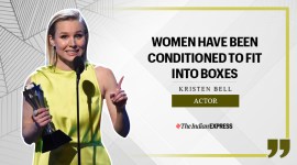 kristen bell, critics choice awards 2020