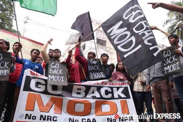 Modi Kolkata Photos, Kolkata Modi photos, Modi Mamamta Banerjee photos, Mamata Banerjee Kolkata Modi, Modi CAA protest, Go back Modi photos, Modi go back pictures, indian express photos