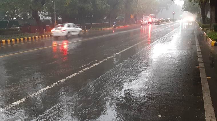 Delhi NCR Weather Forecast and Temperature Today, Delhi Rains News Update:  Rain lashes parts of Delhi-NCR, temperature likely to drop