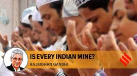 Rajmohan-Gandhi no alt set