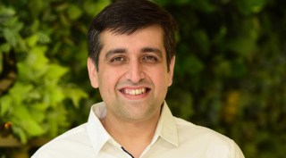 Realme, Realme CEO, Realme CEO Madhav Sheth, Realme numbers, Realme vs Xiaomi, Xiaomi sales