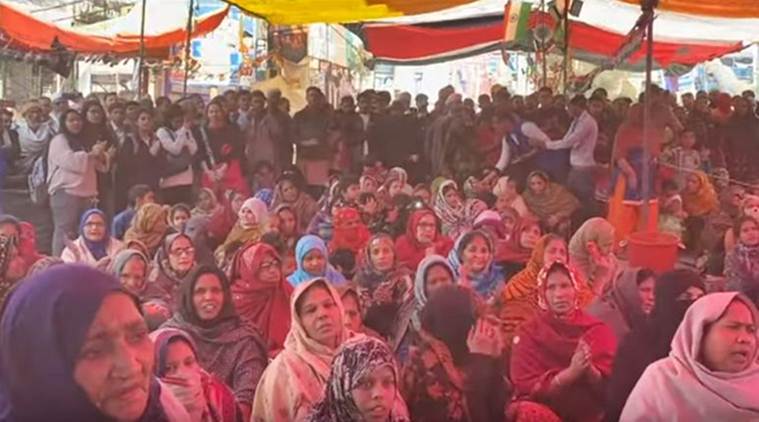Shaheen Bagh, Shaheen Bagh Gandhi bhajans, Shaheen Bagh Mahatma Gandhi, Jamia Millia CAA protest shooting, indian express news