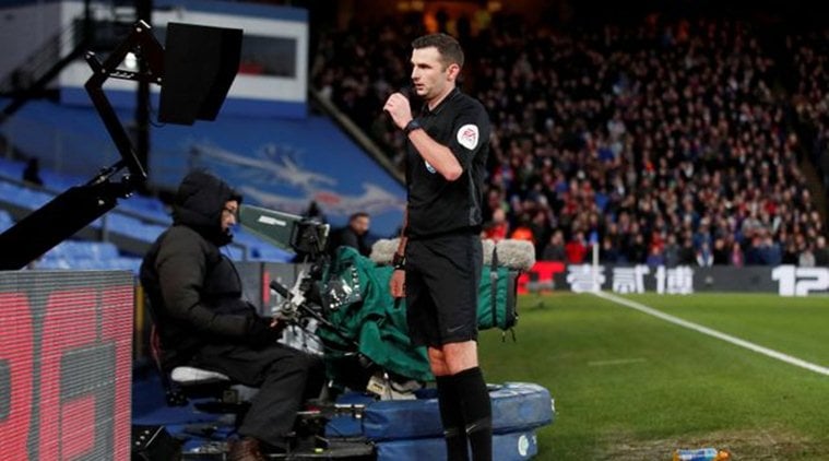 Premier League referees instructed to use pitchside monitors for red card decisions